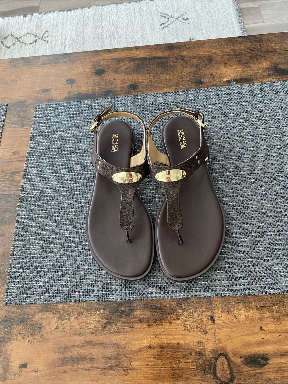 Michael Kors MK Plate Brown Logo sandal, Size 8 1/2, NWOB, never worn.